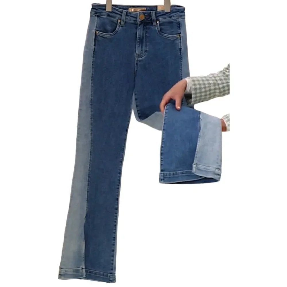 KUT from the KLOTH Ana High Waist Flare Jeans in the Size 12 in Color Block Blue